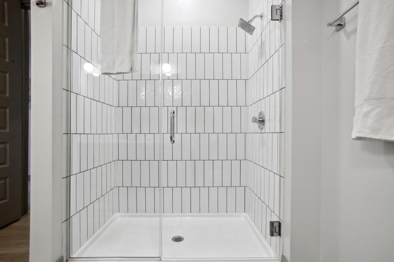 West Midtown Penthouse 2 Bdrm Apartment Atlanta Ngoại thất bức ảnh